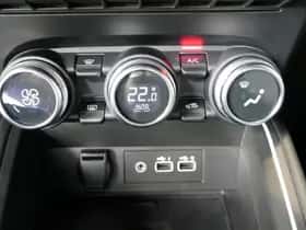 Renault Clio (2024) thumbnail 19