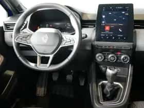 Renault Clio (2024) thumbnail 8