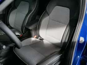 Renault Clio (2024) thumbnail 9