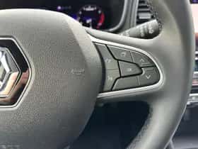 Renault Mégane (2023) thumbnail 17