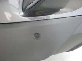Toyota C-HR (2020) thumbnail 31