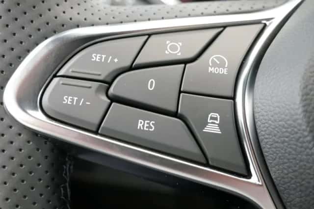 Renault Captur (2026) thumbnail 18