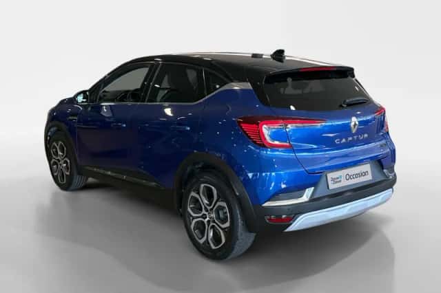 Renault Captur (2023) thumbnail 5