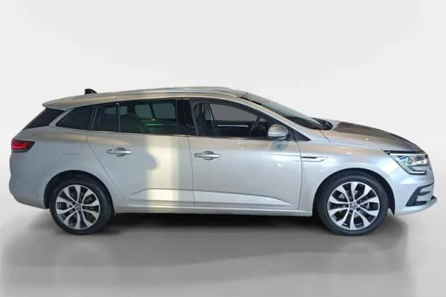 Renault Mégane (2023) thumbnail 4
