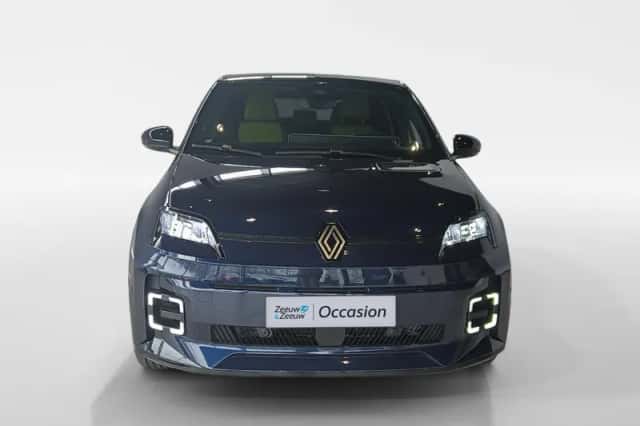 Renault 5 (2025) thumbnail 2