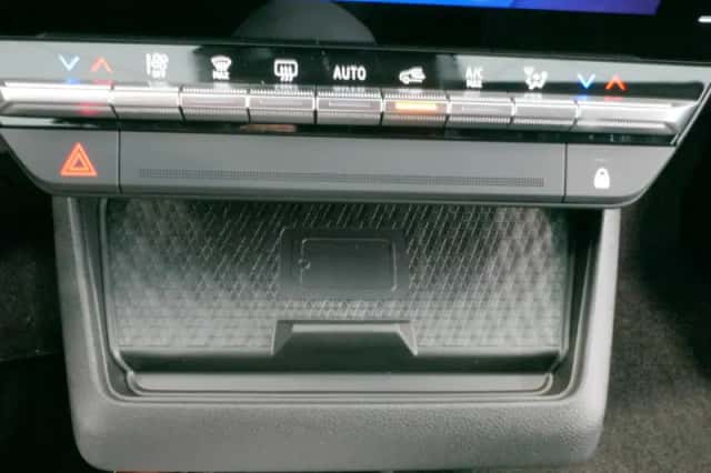 Renault Mégane E-Tech (2026) thumbnail 17