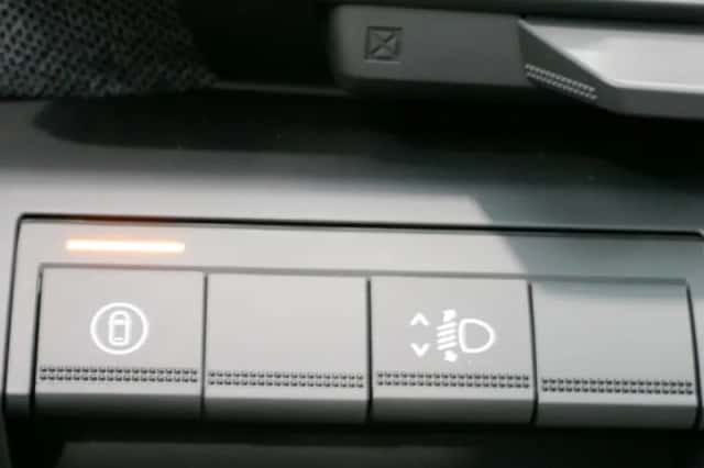 Renault Mégane E-Tech (2026) thumbnail 19