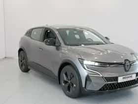 Renault Mégane E-Tech (2026) thumbnail 3