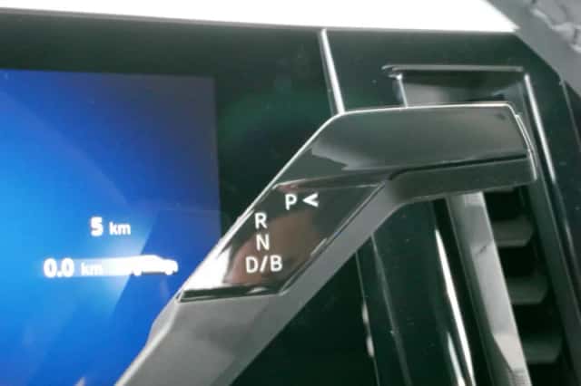 Renault Mégane E-Tech (2026) thumbnail 24