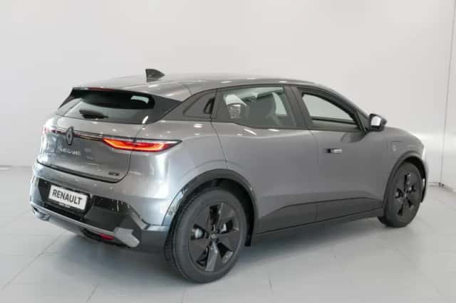 Renault Mégane E-Tech (2026) thumbnail 5
