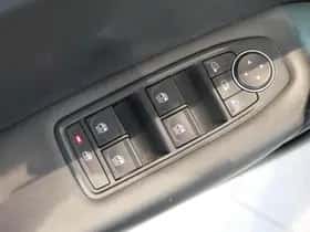 Renault Captur (2021) thumbnail 18