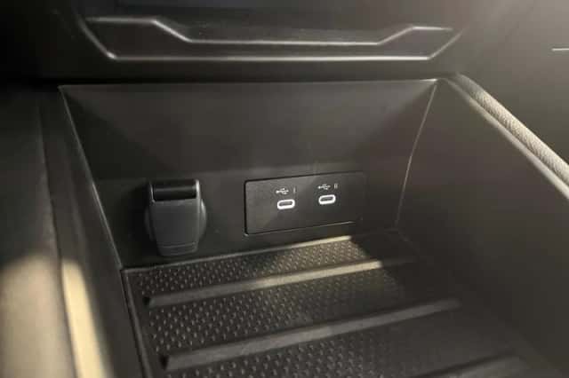 Renault Captur (2025) thumbnail 22