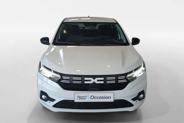 Dacia Sandero (2025) thumbnail 2