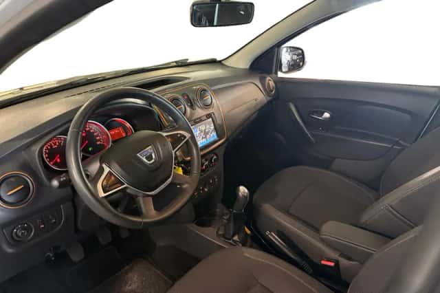Dacia Sandero Stepway (2018) thumbnail 12