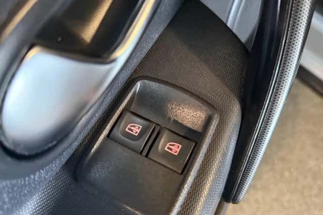 Dacia Sandero Stepway (2018) thumbnail 26