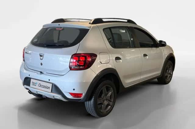 Dacia Sandero Stepway (2018) thumbnail 5