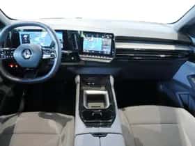 Renault Austral (2024) thumbnail 13