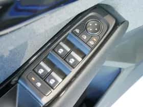 Renault Austral (2024) thumbnail 21