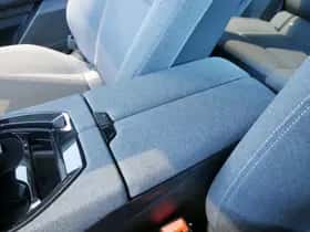 Renault Austral (2024) thumbnail 25