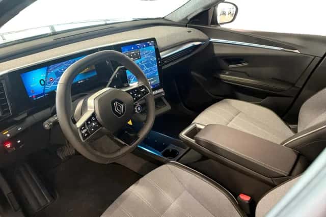 Renault Scénic (2025) thumbnail 11
