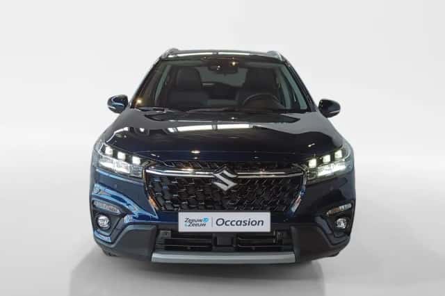Suzuki S-Cross (2024) thumbnail 2