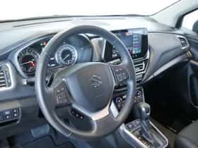 Suzuki S-Cross (2024) thumbnail 11