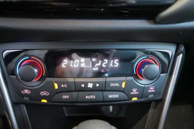 Suzuki S-Cross (2024) thumbnail 17