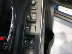 Suzuki S-Cross (2024) thumbnail 21