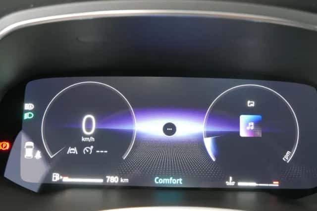 Renault Captur (2026) thumbnail 26