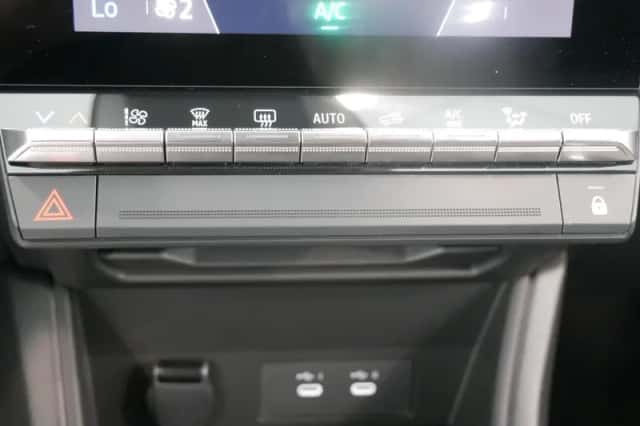 Renault Captur (2026) thumbnail 28