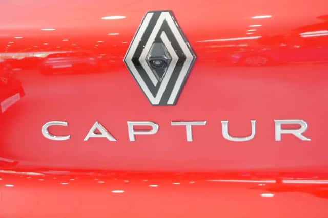 Renault Captur (2026) thumbnail 32