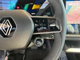 Renault Mégane E-Tech (2026) thumbnail 18