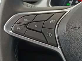 Renault Captur (2023) thumbnail 14