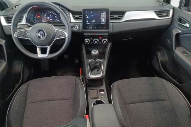 Renault Captur (2023) thumbnail 16