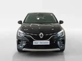 Renault Captur (2023) thumbnail 3