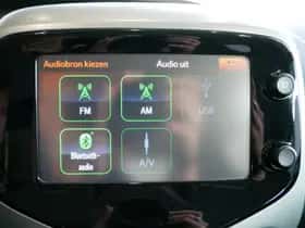 Toyota Aygo (2017) thumbnail 20
