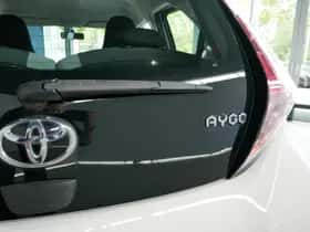Toyota Aygo (2017) thumbnail 25