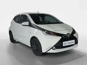 Toyota Aygo (2017) thumbnail 4
