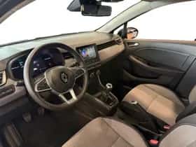 Renault Clio (2024) thumbnail 11