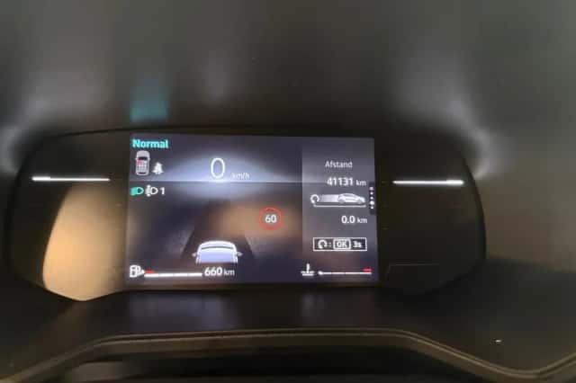 Renault Clio (2024) thumbnail 13