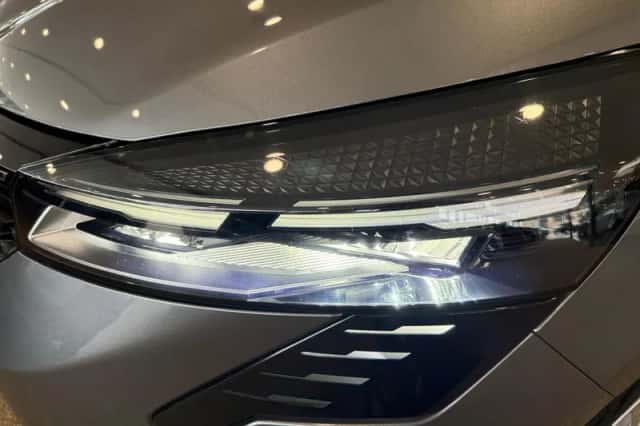 Renault Clio (2024) thumbnail 25