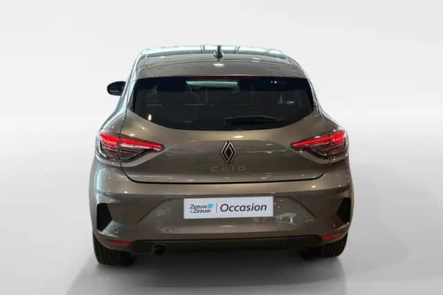 Renault Clio (2024) thumbnail 6