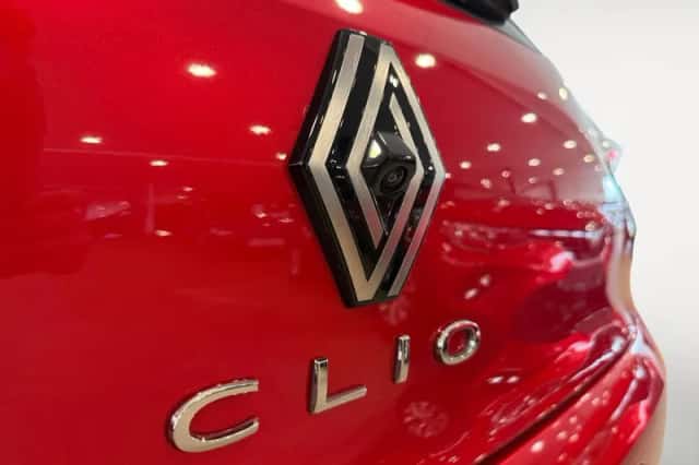 Renault Clio (2025) thumbnail 8