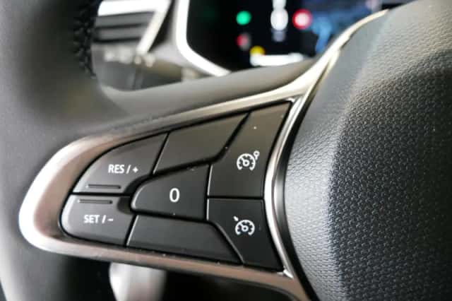 Renault Clio (2025) thumbnail 23