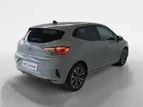 Renault Clio (2025) thumbnail 4