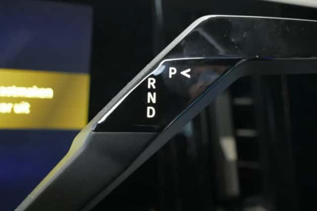 Renault Rafale (2025) thumbnail 22
