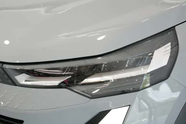 Renault Captur (2026) thumbnail 32