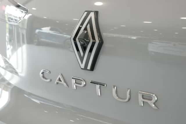 Renault Captur (2026) thumbnail 34