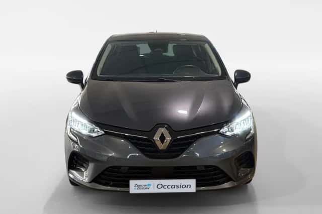 Renault Clio (2022) thumbnail 3