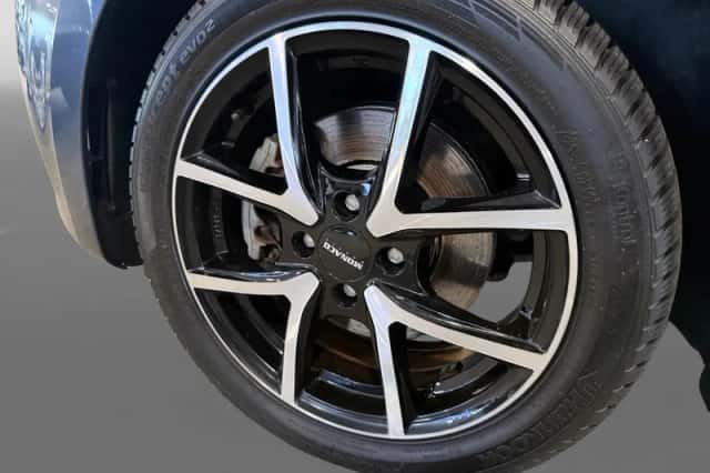 Renault Clio (2022) thumbnail 23